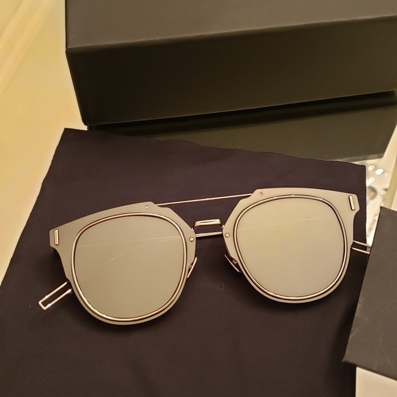 Dior composite 1.0 UNISEX NWT. - Picture 2 of 7